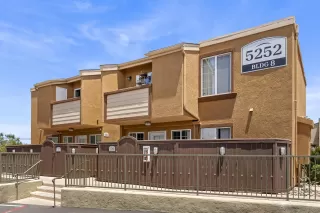 Photo #1: 260013567 Listing 