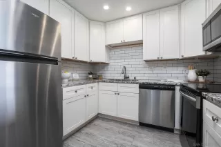 Photo #5: 260013591 Listing 