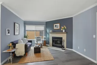 Photo #1: 260013604 Listing 