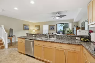 Photo #3: 260013607 Listing 