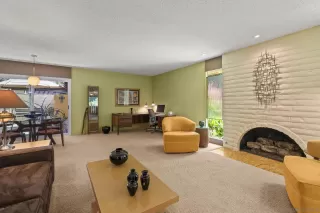Photo #5: 260013611 Listing 