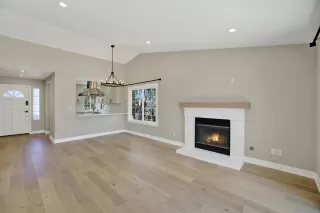 Photo #6: 260013696 Listing