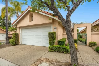 Photo #2: 260013704 Listing