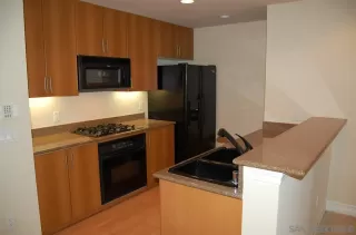 Photo #5: 260013705 Listing 
