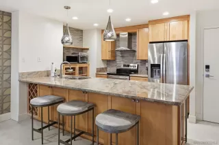 Photo #5: 260013722 Listing 