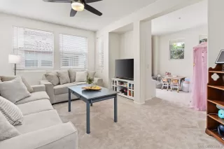 Photo #2: 260013727 Listing 