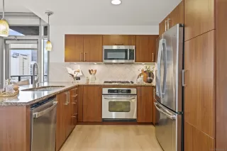 Photo #1: 260013774 Listing