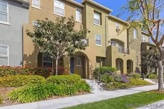 Photo #1: 260013779 Listing 