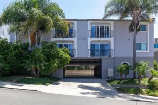 Photo #1: 260013781 Listing