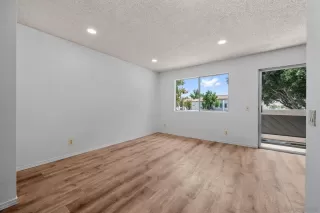 Photo #6: 260013787 Listing