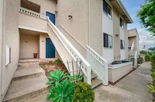 Photo #2: 260013826 Listing