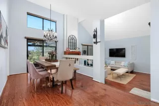 Photo #6: 260013841 Listing