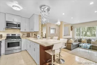 Photo #2: 260013870 Listing