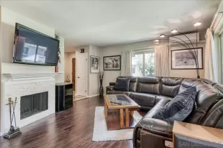 Photo #2: 260013874 Listing 