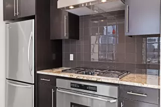 Photo #5: 260013889 Listing