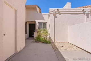 Photo #1: 260013978 Listing 