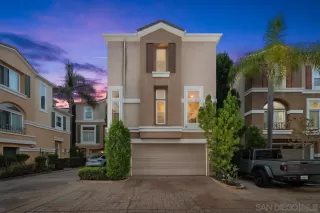 Photo #1: 260013995 Listing