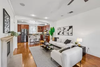 Photo #4: 260014055 Listing 