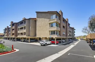 Photo #2: 260014059 Listing