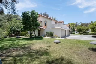Photo #1: 260014185 Listing