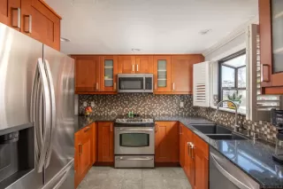 Photo #1: 260014193 Listing