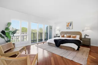 Photo #5: 260014215 Listing