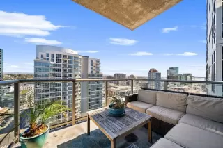 Photo #1: 260014219 Listing