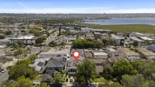 Photo #2: 260014226 Listing