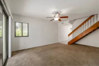 Photo #3: 260014233 Listing