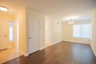 Photo #4: 260014263 Listing 