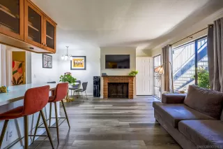 Photo #2: 260014274 Listing