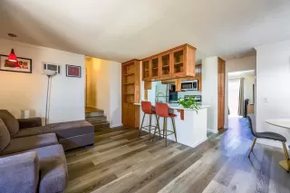 Photo #6: 260014274 Listing