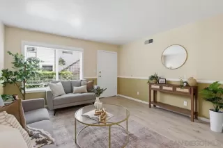 Photo #4: 260014284 Listing