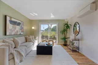 Photo #1: 260014287 Listing 