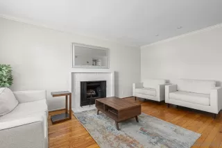Photo #2: 260014303 Listing 