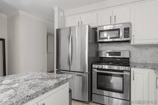 Photo #4: 260014303 Listing 