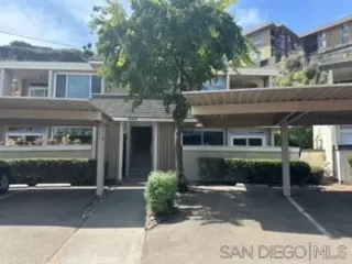 Browse active condo listings in BAY CREST