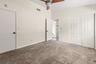 Photo #6: 260014376 Listing