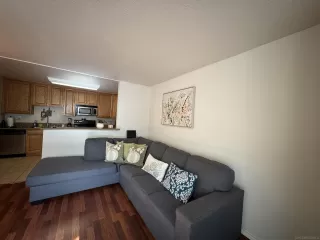 Photo #3: 260014383 Listing
