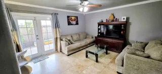 Photo #5: 260014389 Listing