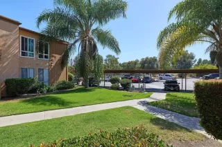 Photo #3: 260014404 Listing
