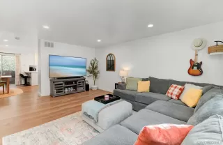 More Details about MLS # 260014413 : 3631 LEMONA UNIT C