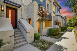 Photo #3: 260014568 Listing