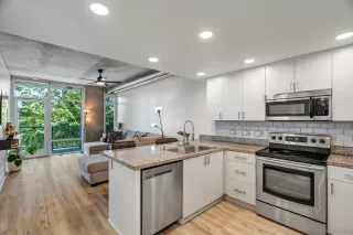 Photo #6: 260014646 Listing 