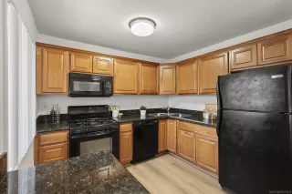 Photo #3: 260014693 Listing 