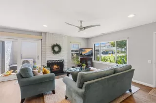 Photo #4: 260014710 Listing