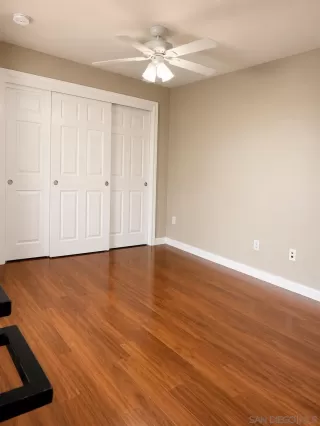 Photo #4: 260014718 Listing