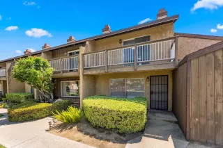 More Details about MLS # 260014751 : 988 E MAIN ST UNIT E