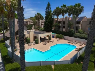 Photo #1: 260014762 Listing