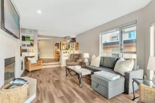 Photo #4: 260014767 Listing